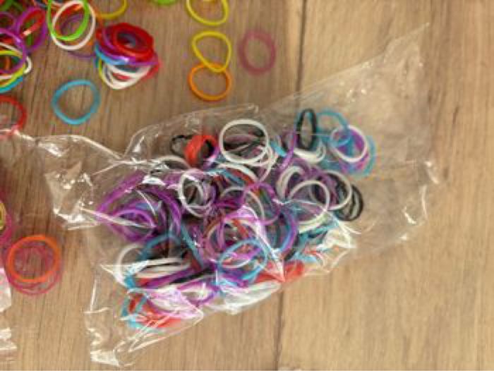 Boîte fabrication bracelets élastiques - photo numéro 7