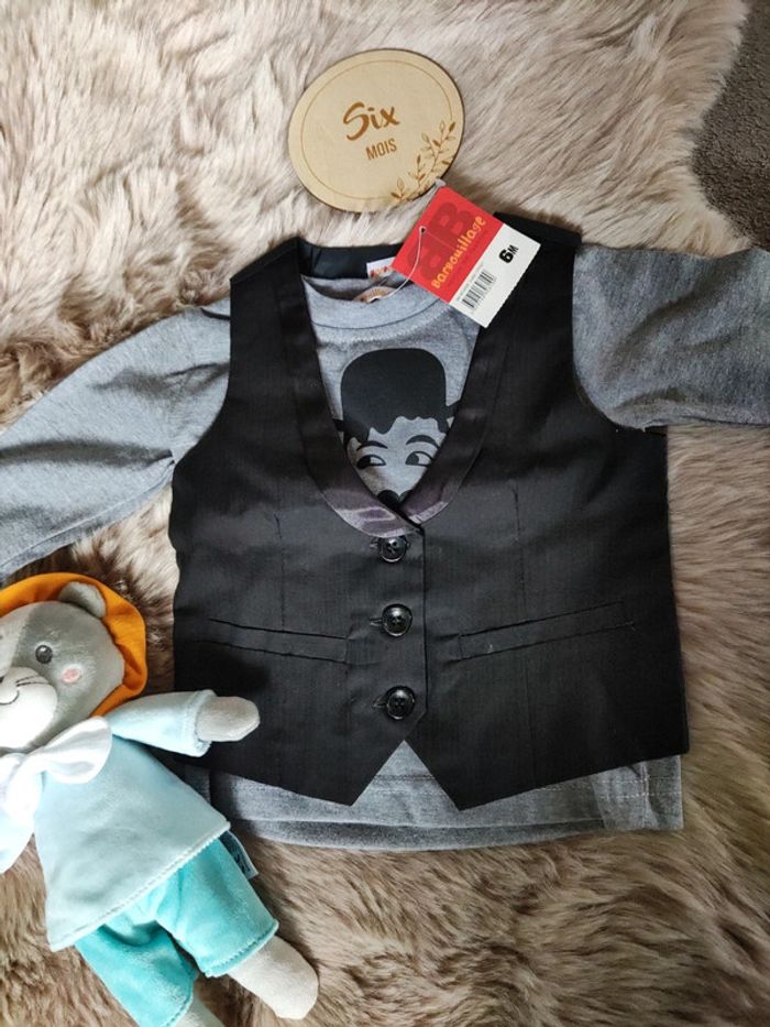 Tee shirt avec gilet - photo numéro 2