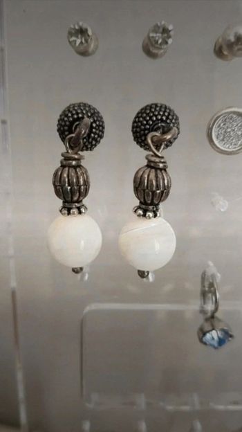 Boucles d'oreilles neuves