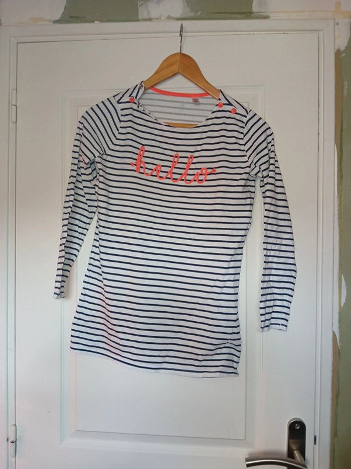 T SHIRT