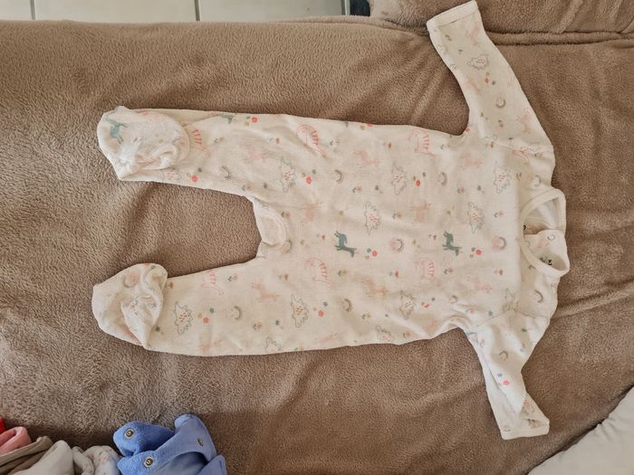 Lot de 9 pyjamas 12 mois - photo numéro 2
