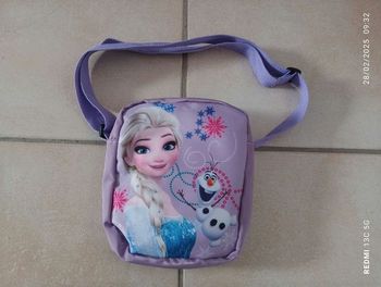 Sac bandoulière reine des neiges
