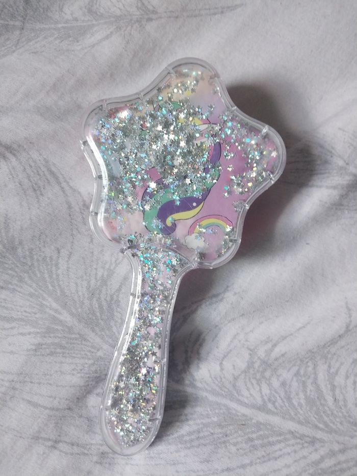 Brosse magique licorne - photo numéro 4