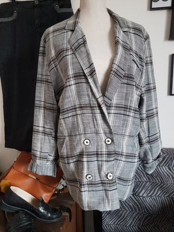 Blazer gris, noir, marron, beige, coupe vintage. Hebdo Made in France. Taille 42/44, aisselles 50cm.