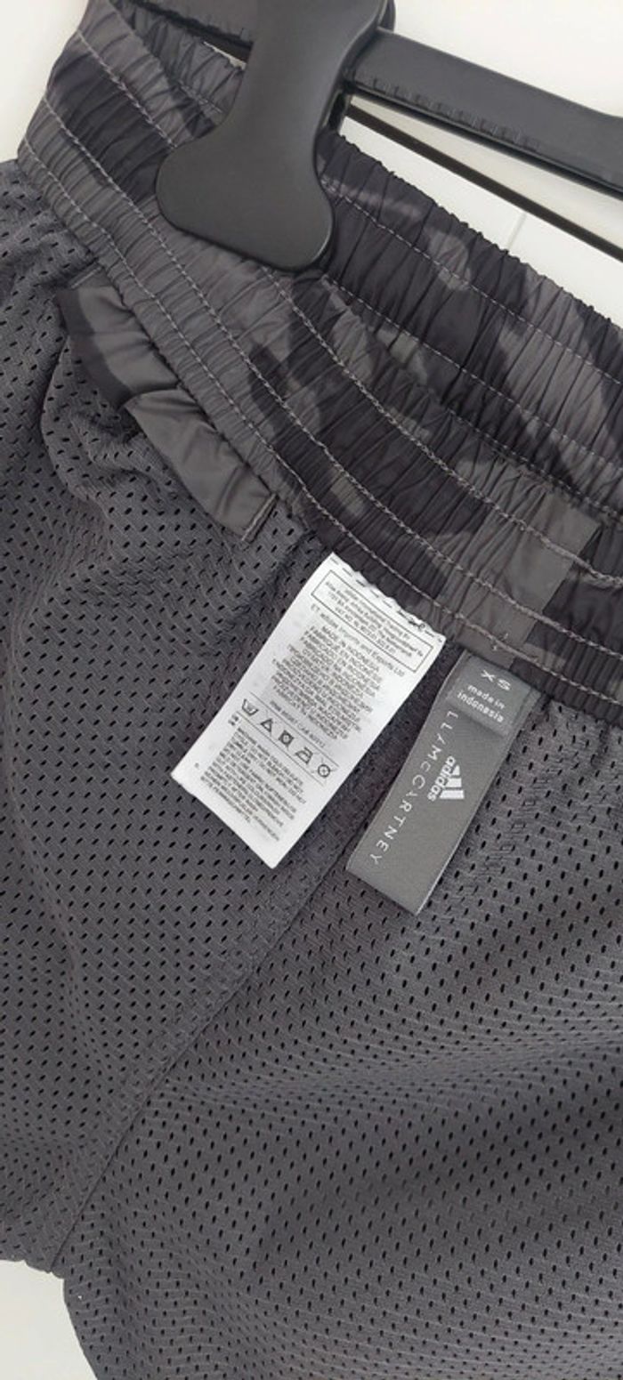 État neuf Short actif gris
Adidas Stella McCartney - photo numéro 14