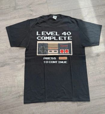 T-shirt noir imprimé console taille M ou 38