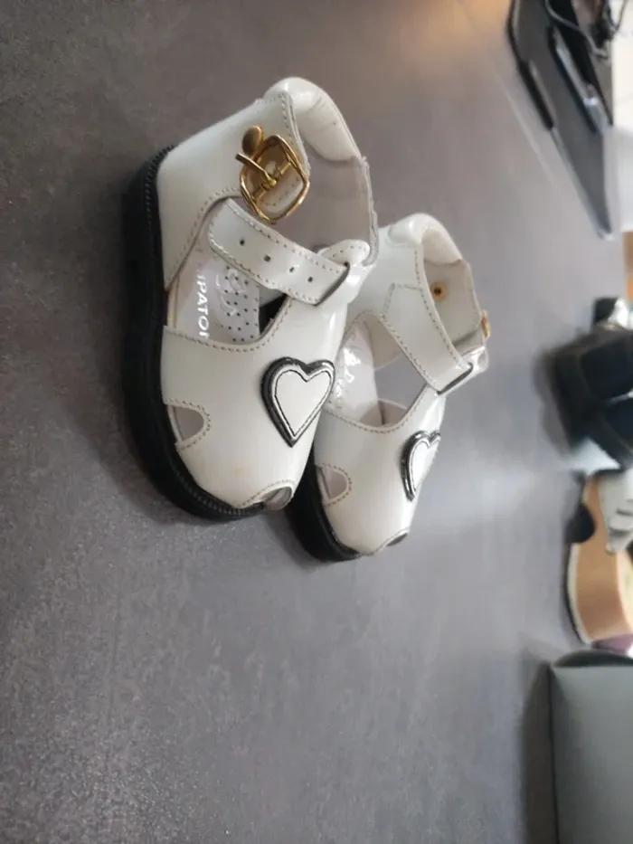 Chaussure bébé fille - photo numéro 2