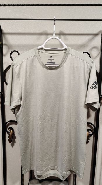 T-shirt Adidas