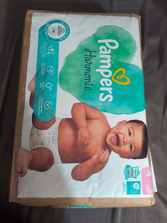 Pampers Harmonie Taille 4 – 9/14 kg – Neuf – Couches bébé - photo numéro 2