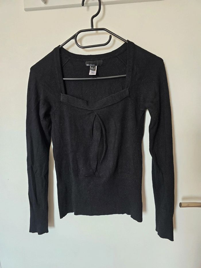 Pull noir - photo numéro 4