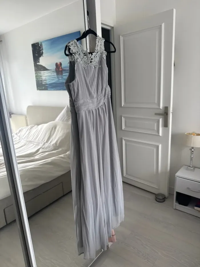 Robe de demoiselle d’honneur grise – Taille S – Longue & élégante - photo numéro 4