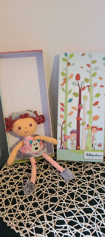 Mini poupée césaria - lilliputiens