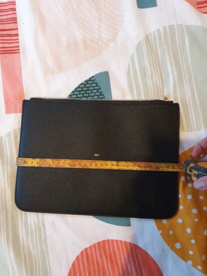 Pochette pour ordinateur ou tablette - photo numéro 4