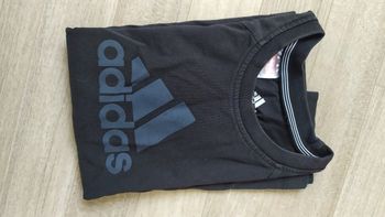 T-shirt noir adidas