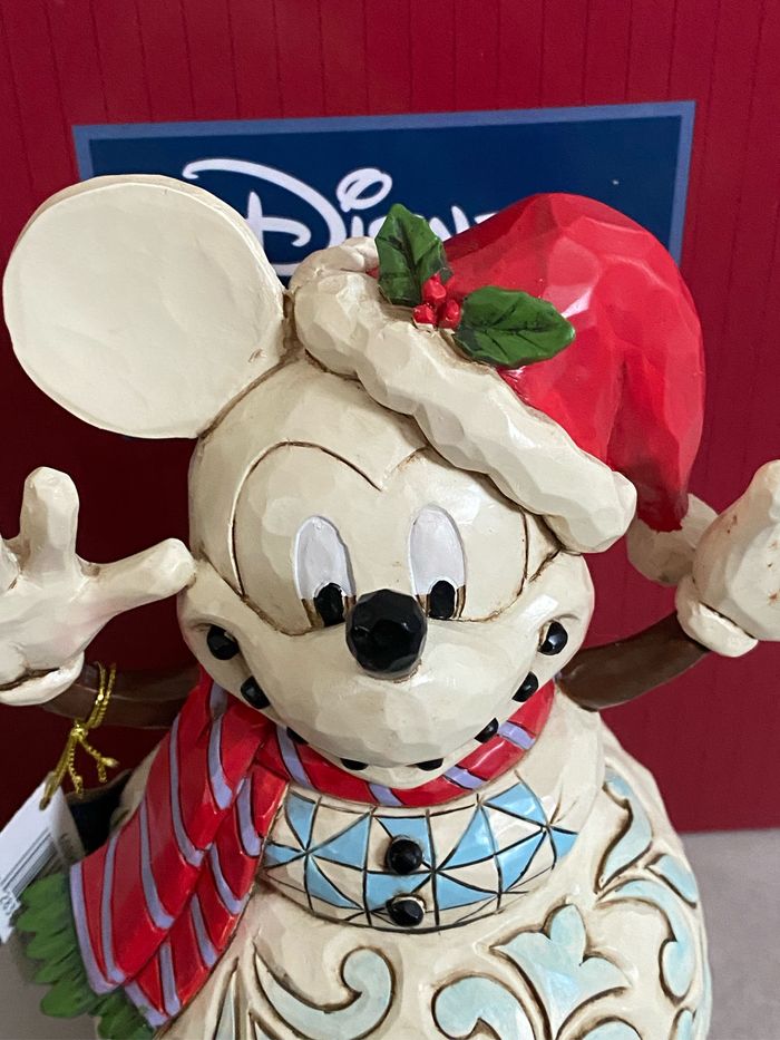 Figurine disney traditions Mickey bonhomme de neige - photo numéro 2