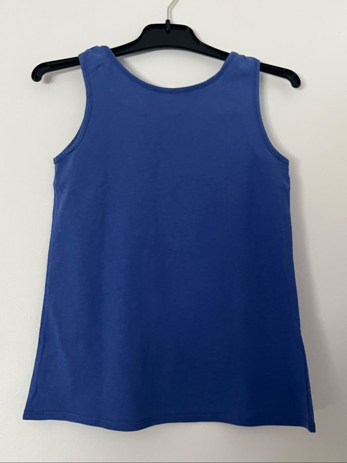 Débardeur bleu - photo numéro 3
