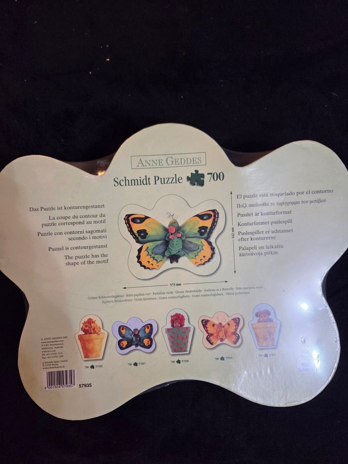 PUZZLE NEUF. 700 Pieces. Papillon - photo numéro 5