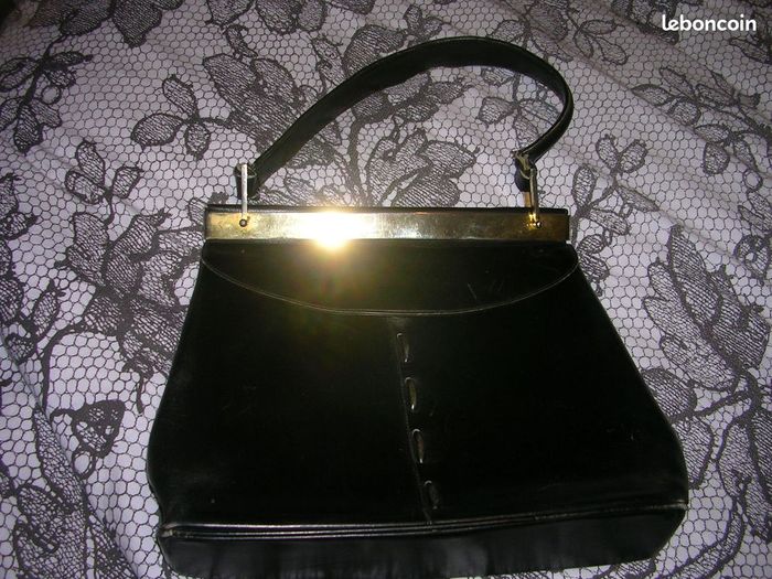 Sac a main cuir et laiton vintage