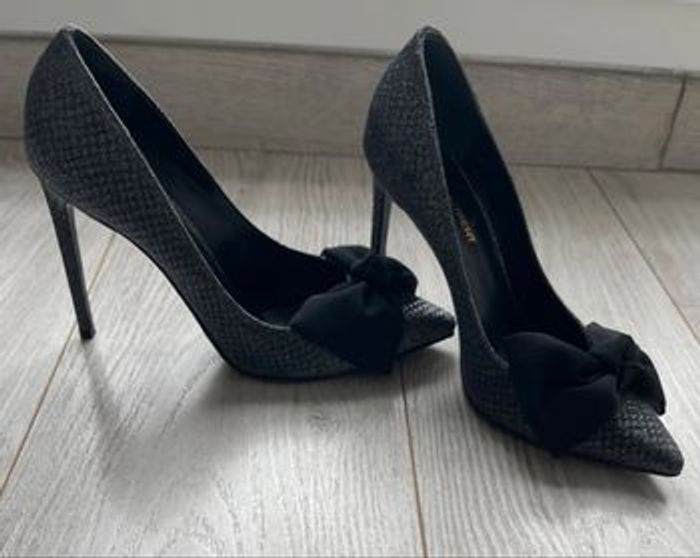 Escarpins Yves saint Laurent ANJA - NEUFS - photo numéro 2