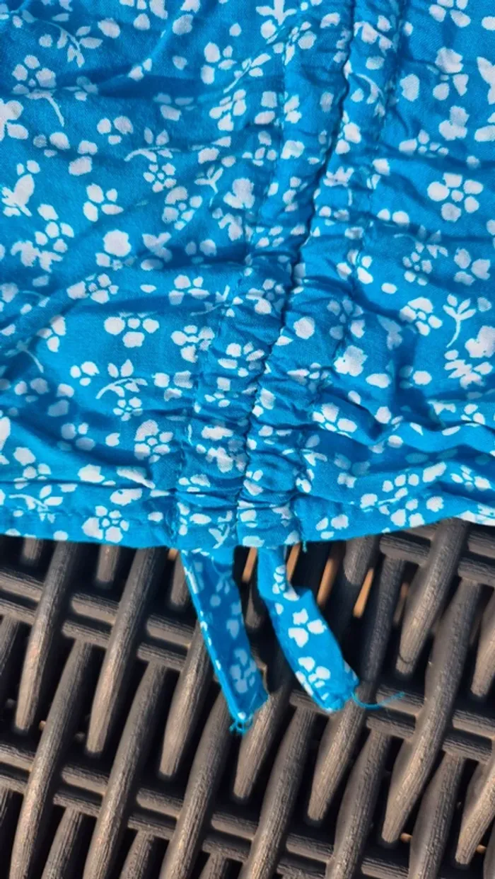 Top fleuri bleu 10 ans Gémo - photo numéro 3