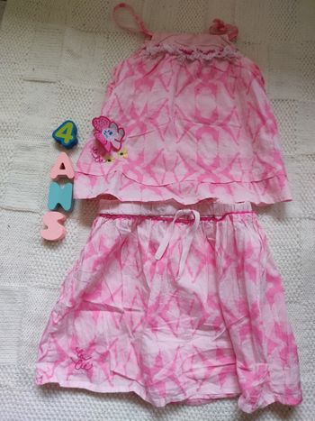 Ensemble la compagnie des petits