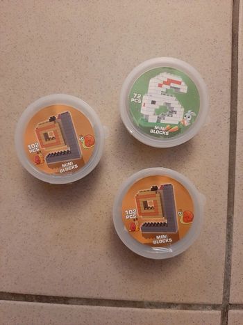 Lot de 3 boites de mini Lego neuves