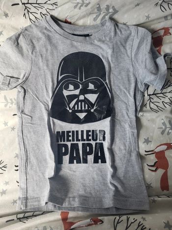 T shirt 6 ans juste lavé