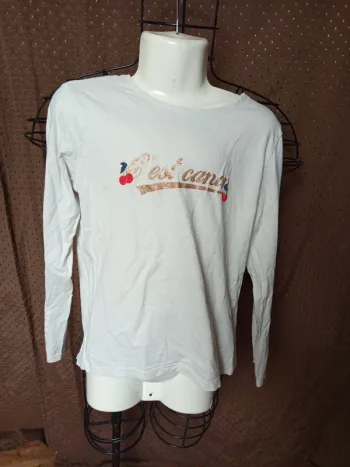 T-shirt longue manche tape a l oeil taille 12ans
