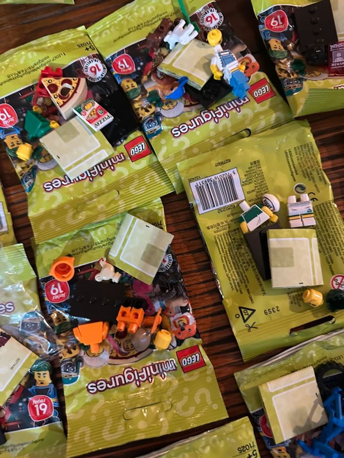 Série LEGO 19 , complète 16 figurines, 71025 - photo numéro 5