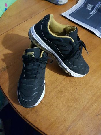 Basket pour femme confortable taille 38 bonne état