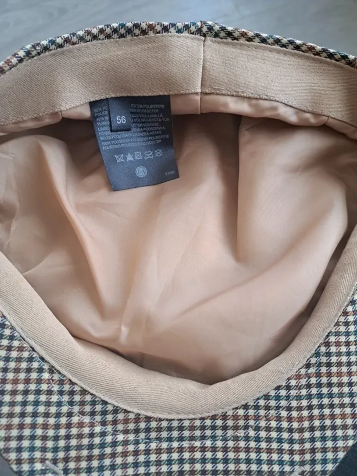 Casquette à carreaux beige - photo numéro 4