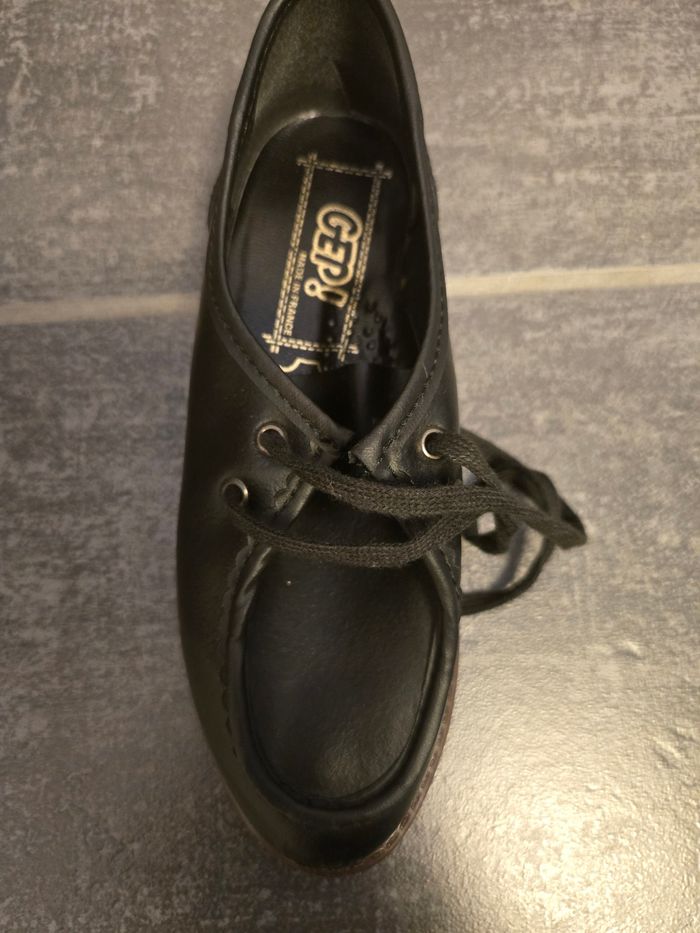 Chaussures garçon T32