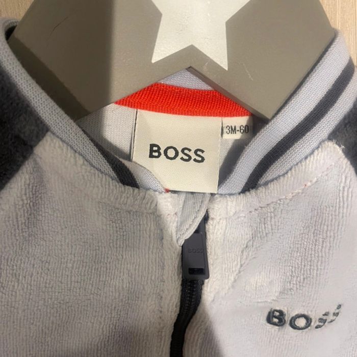 Combinaison BOSS - photo numéro 2