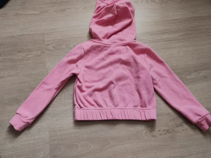 Sweat court - photo numéro 2