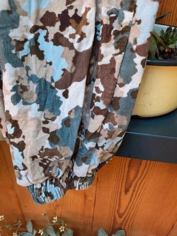 Zara combinaison velours, imprimé camouflage, taille élastique, 8 ans - photo numéro 5