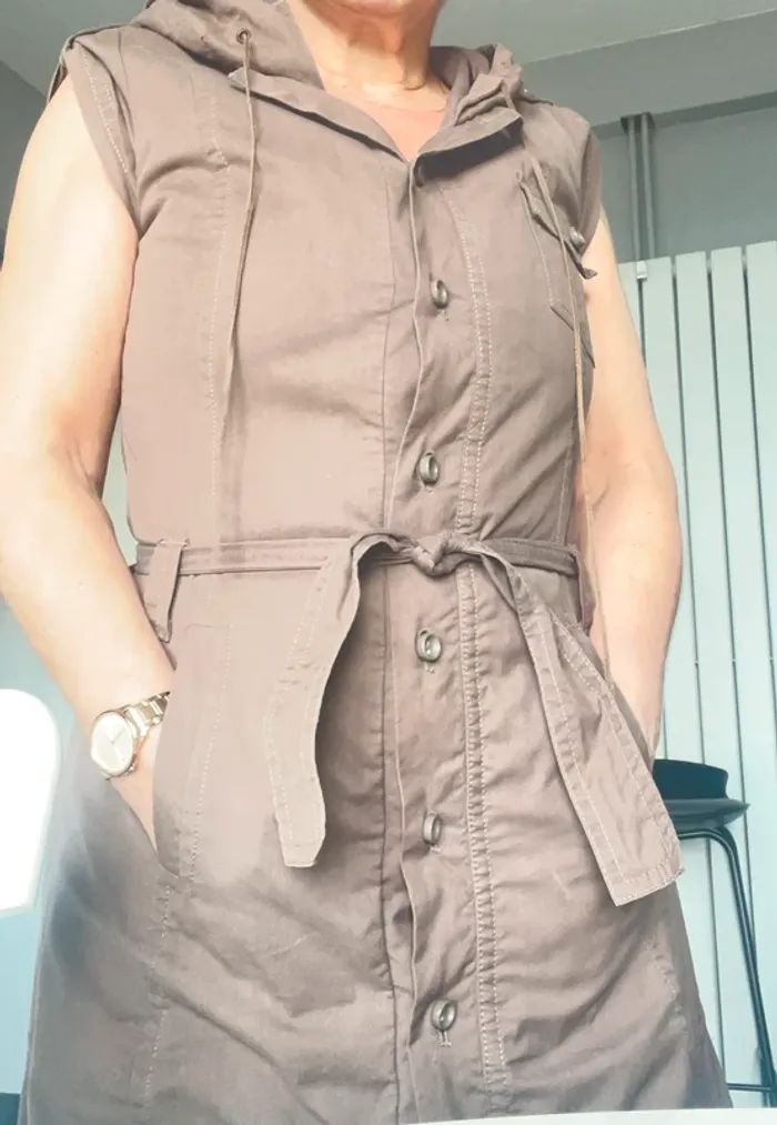 La robe Boss - photo numéro 11