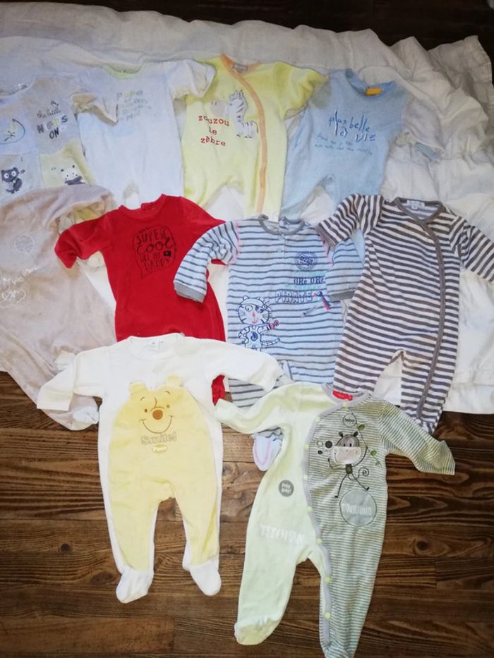 Lot de 10 pyjama 6 mois