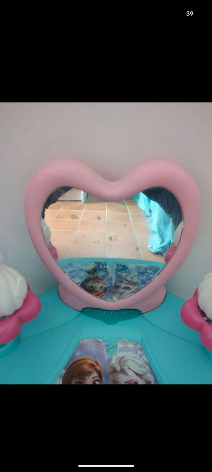 Coiffeuse reine des neiges - photo numéro 3