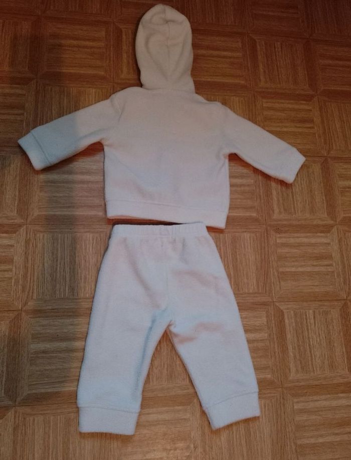 Ensemble de jogging - photo numéro 2