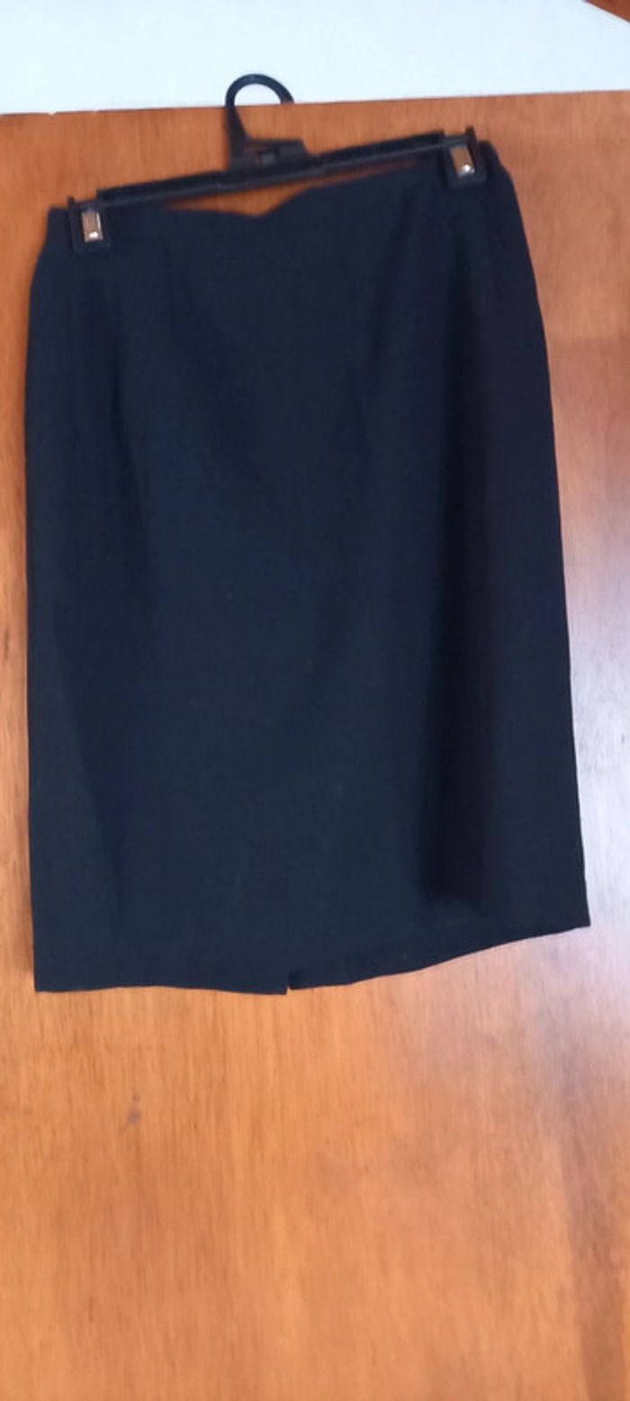Jupe de tailleur noir - photo numéro 2