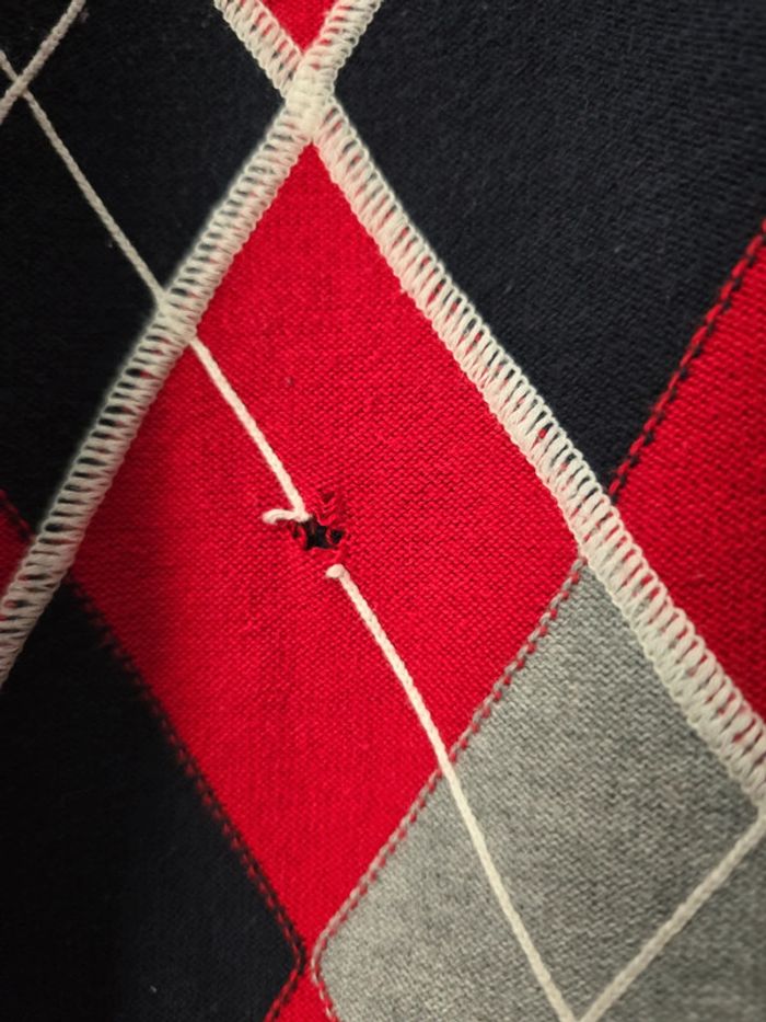 Pull Tommy Hilfiger argyle rouge marine gris M col V / style preppy chic - photo numéro 4