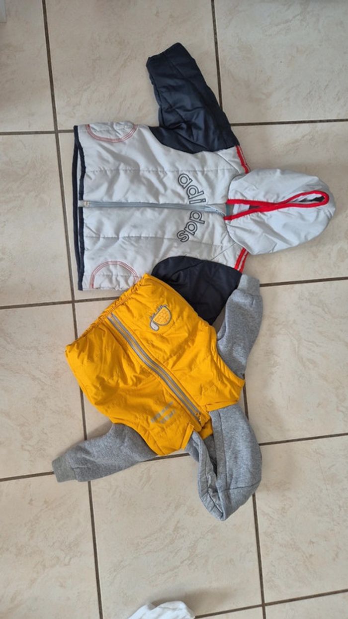 Lot de vêtements taille 6 mois - photo numéro 5