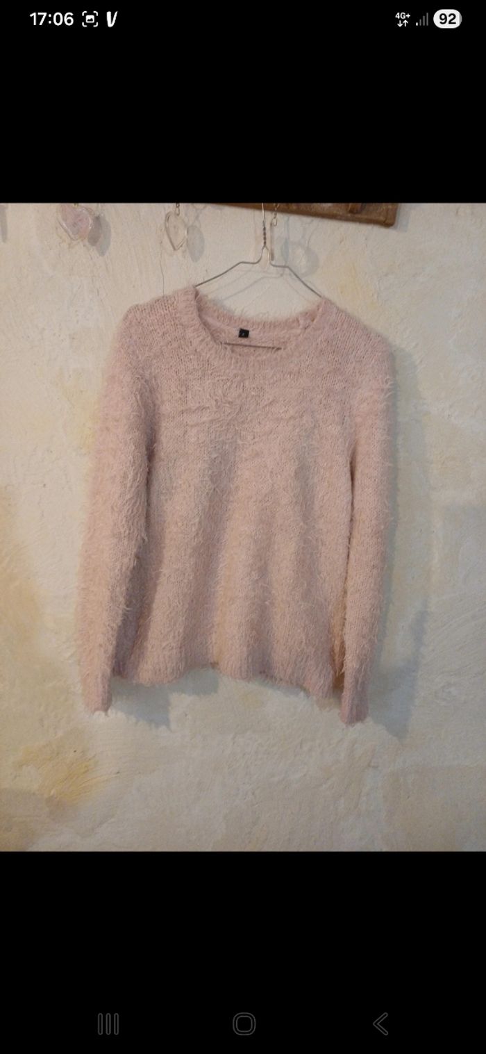 Pull femme taille 38 - photo numéro 1