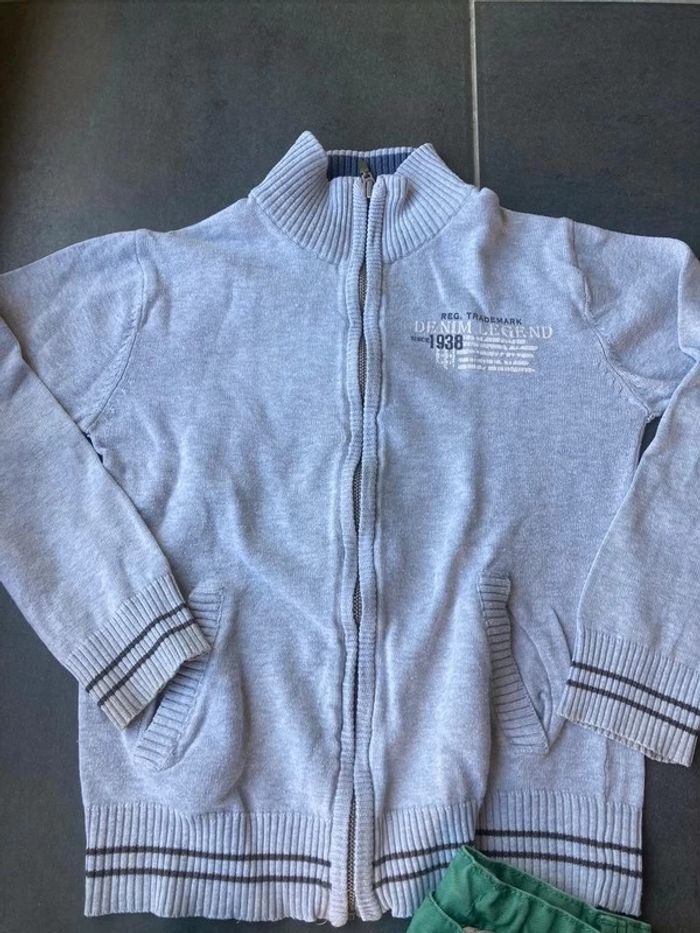 Lot vêtements 8 ans - photo numéro 4