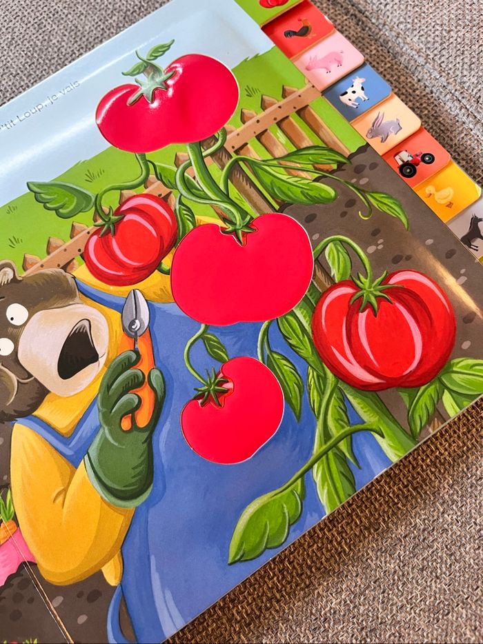 Livre à toucher « P’tit loup à la ferme » - photo numéro 5