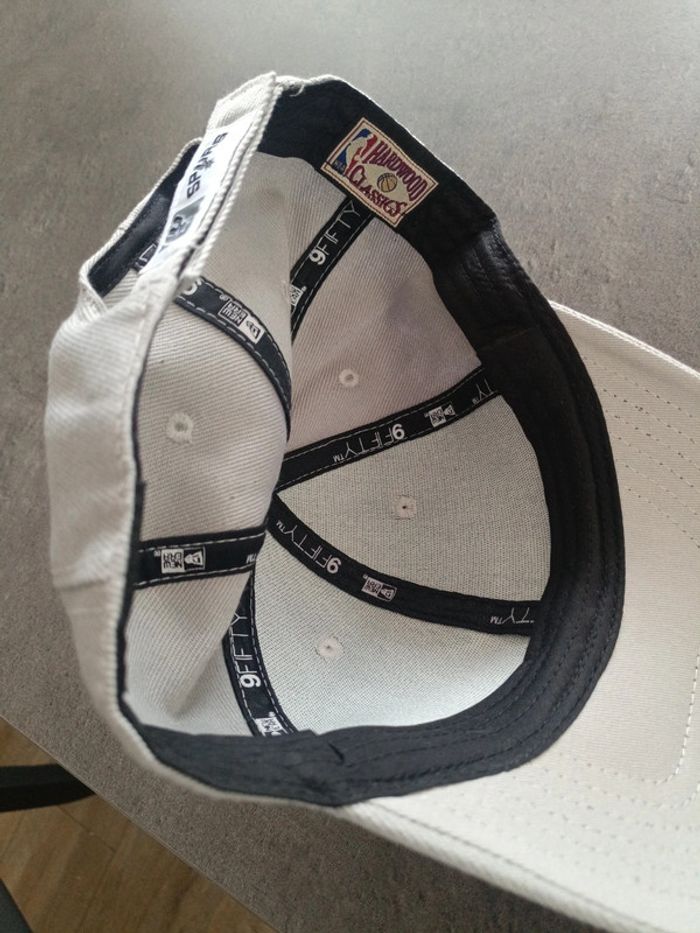 Casquette NBA san Antonio Spurs grise - photo numéro 4