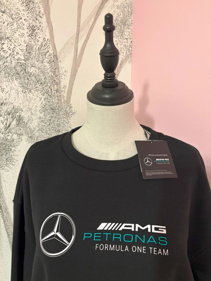Sweat Mercedes "AMG Petronas" Taille M / 38 - photo numéro 3