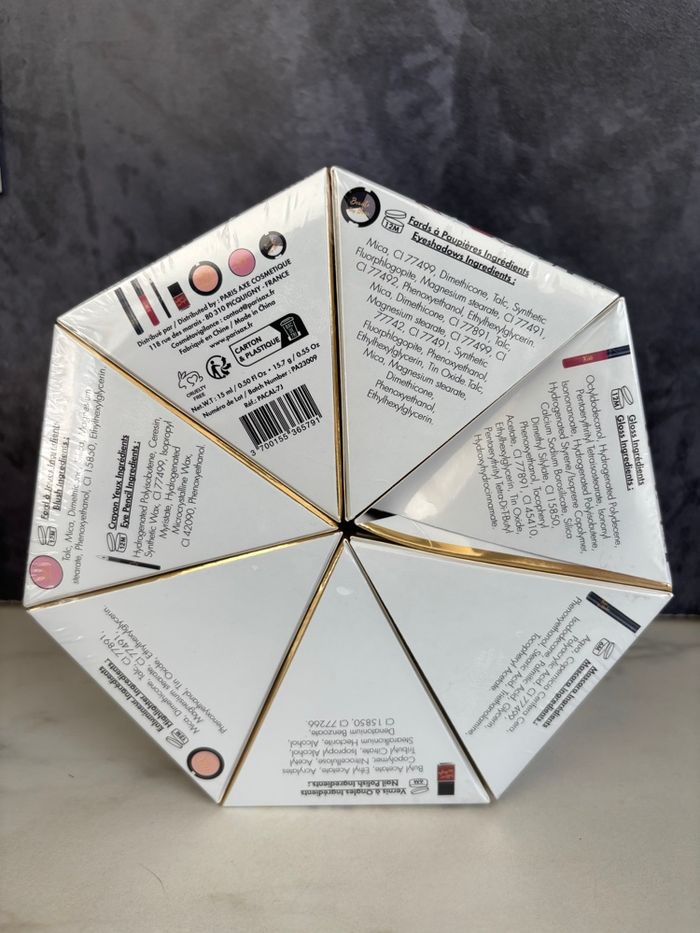 Calendrier de l’an parisax 🫶🏼 - photo numéro 3