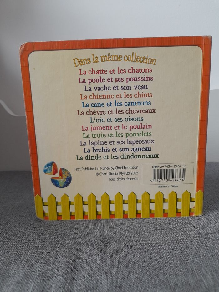Livre cartonné 2002 : Les animaux de la ferme, La chienne et les chiots - photo numéro 9
