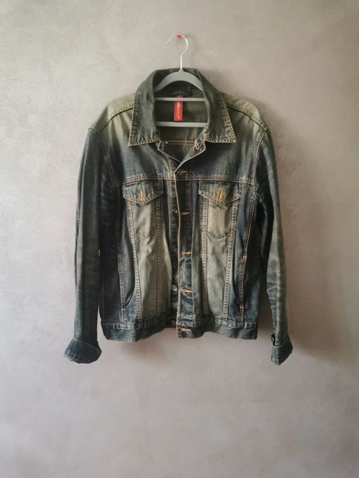 Veste en jean homme, taille L.